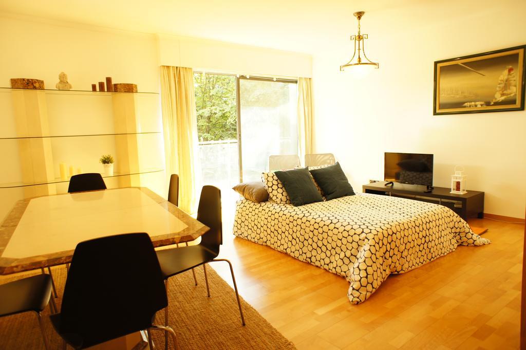 Modern Apartment Near The Bridge Lisboa Extérieur photo